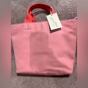 BNWT CUTE pink Universal Threads bag!